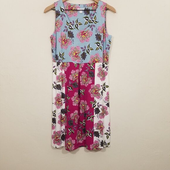 NWOT Petite Sleeveless Floral Dress with Pockets Size SP - Picture 1 of 5